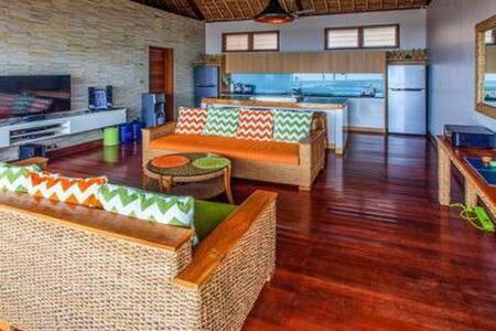Villa Agung Lembongan Exteriör bild